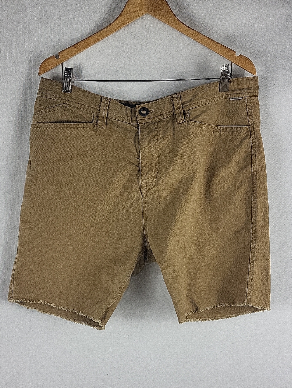 Volcom Men's Size 36 Casual Shorts